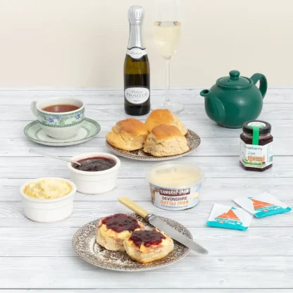 Individual Devon Cream Tea Hamper with Prosecco