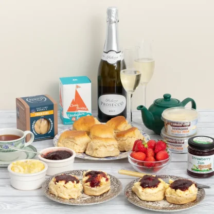 Family Devon Cream Tea Hamper with Prosecco