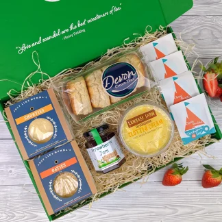 Classic Devon Cream Tea Hamper with langage farm clotted cream