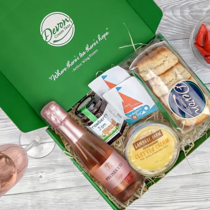 Mother's Day Cream Tea and Prosecco Hamper